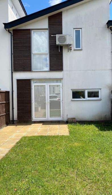 Great House + Air Conditioning + Free Car Parking Manchester Eksteriør bilde